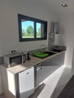 Pleasant independent studio gest - 1