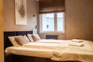 Loft Apartment with a Terrace in the Heart of Saska Kępa - 2