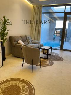 The Barn Resort Sea View منتجع ذا بارن - 0