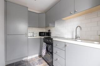 Cosy apartment in the heart of ballyclare - 8