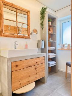 Zirben Spa - Wellness Ferienwohnung in Bayern l Altmühltal l Privater Whirlpool & Sauna l DTV 5 Sterne für Paare und Familie - 4