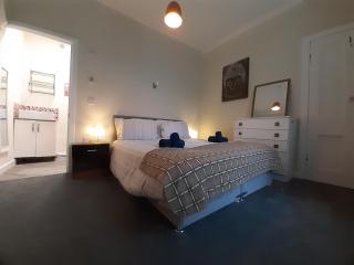 Carvetii - Gemini House - 4 bed House sleeps up to 8 people - 0