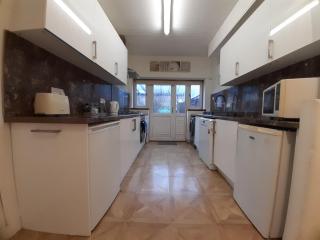 Carvetii - Gemini House - 4 bed House sleeps up to 8 people - 2