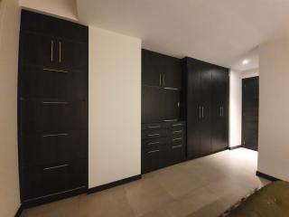 Modern and Cozy Suite - 4