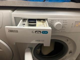 WBC R3 - Modern Ensuite room Wednesbury - 6