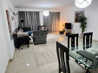 3 bedrooms apartment in Al Rehab city - 6