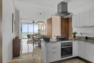 24K Propiedades 15th Floor Camino al Mar Beach Front King Bed - 8