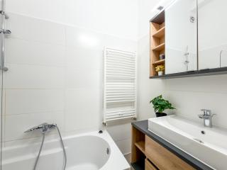 Enjoy Apartments New Apartment amazing location all you need - 7