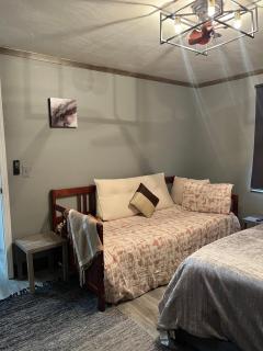 Modern Glass City Home - 3