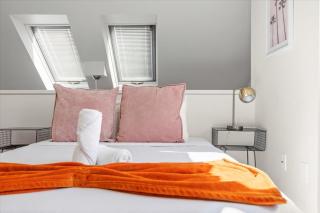 Scenic 5-Acre Retreat with Hot Tub Pool & Game Room - 8