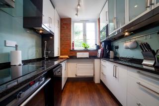 Contemporary 2BR Apt, Chancery Lane - 6