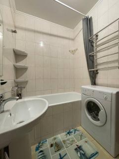 Воскресенская 1 Набережная 2 кв - 4