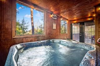 Secluded Views Kings Pets Games 75 TV - 9