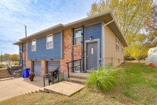 1 Mi to Truman Library Apt with Large Yard! - 8