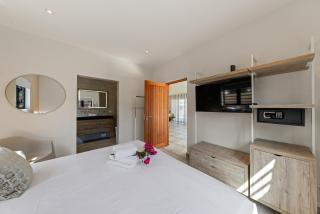 Casa Carpe Diem with private pool, Mambo Beach - 1