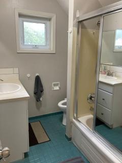 3 Bd walking distance downtown - 4