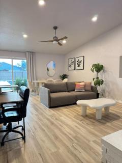 Recently Renovated Oasis with Private Pool - 3