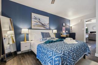 Joyful 1BD AT and T walkable with a small backyard - 9