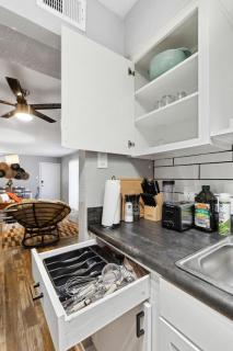 AT and T is steps away 2BD unit - 4