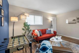 Pleasant 1BD AT and T Walkable - 6