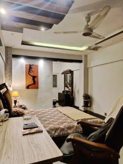 The Reverse Ghetto - 7