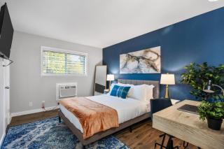 Modish 1BD AT and T Walkable - 9