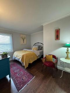 Vintage Vacation in Old East - 9