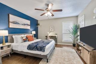 Vivid 1BD TCU Walkable - 9