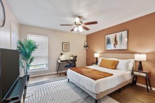 Artistic 1BD TCU Walkable - 8