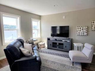 The Front St Lofts, sleeps 8 - 5