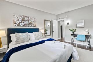 Minutes away from all the action 2BD AT and T Walkable - 6