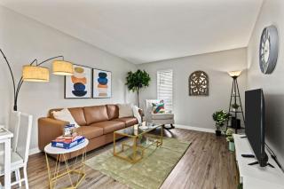 Minutes away from all the action 2BD AT and T Walkable - 1