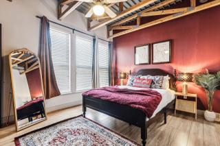 The Zircon 2BD Unique Style in the heart of FortWorth - 8