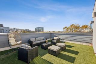 Aquara 2BD Townhouse DownTown Walkable - 5