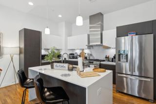 The Indigo 2BDTownhouse DownTown Walkable - 5