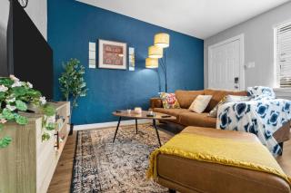 Blissful 1BD unit AT and T Walkable - 4