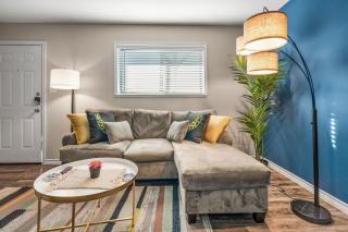 Where its all Happening 1BD AT and T Walkable - 3