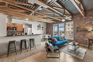 Intimate 2BD with Unique Style in the heart of FortWorth - 9