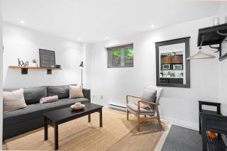 Charming Tremblant Lakeview Studio - 6