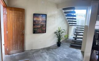 Casa em condomínio, bairro Alto Boqueirão - 2