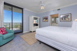 Phoenix VIII 81006 condo - 3