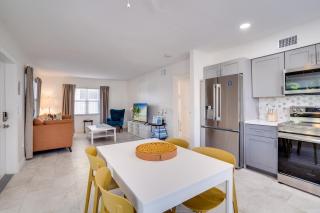 Approx 40 steps to beach entrance of Anna Maria beach - 7