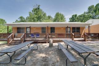 Pet-Friendly Cabin with Designated Boat Slip! - 9