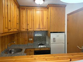 Chimenea y jardín- Calideza y espacio en la planta baja - Besiberri 11 - 5