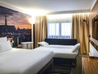 Novotel Paris 14 Porte d'Orléans - Paris - 1