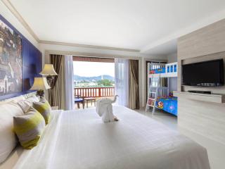 Novotel Phuket Resort - Patong Beach - 1
