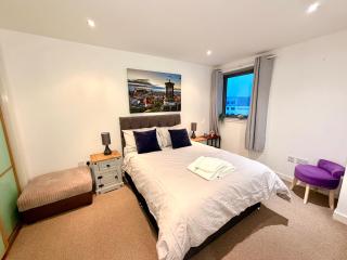 Britannia Ocean Park Apartments - Fast Wifi and Free Parking - 8