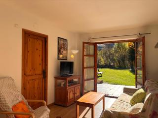 Tu rincón- Planta baja con jardín y parking - Dellui 2 - 4