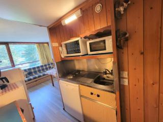 Studio ski aux pieds avec balcon pour 4 pers. - FR-1-346-493 - 2