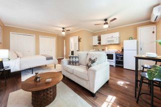 Bungalow on Outer Dr - 6